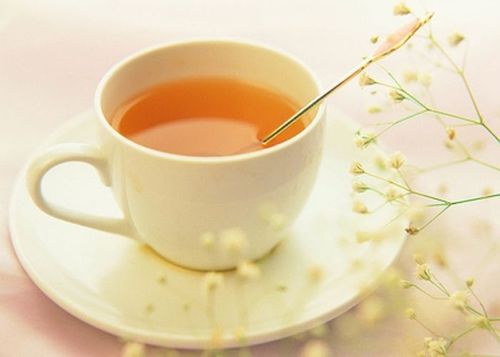 
Nước mật ong được xem là loại thuốc trị ho hiệu quả.
