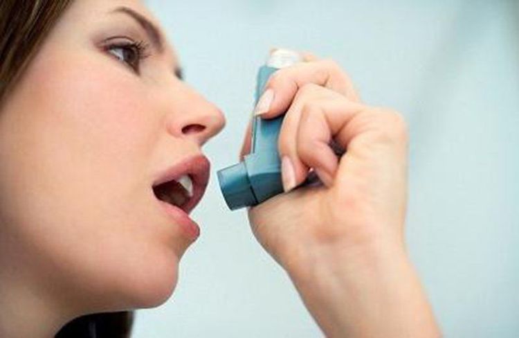 
Bệnh nhân mắc hen suyễn thường xuyên cảm thấy khó thở
