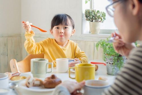 
Xây dựng thực đơn hàng ngày đảm bảo chất dinh dưỡng
