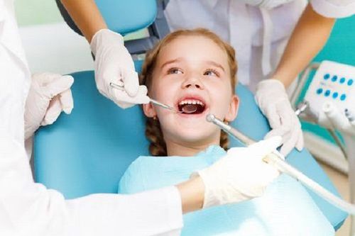 
Thừa răng có thể không xuất hiện bất kỳ triệu chứng hay tác động nào đến sức khỏe
