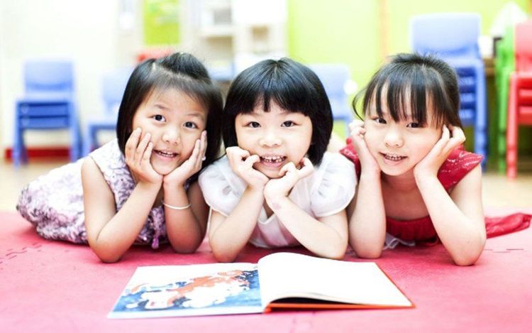 
Sự phát triển nhận thức đảm bảo rằng một đứa trẻ phát triển cả về tinh thần và cảm xúc
