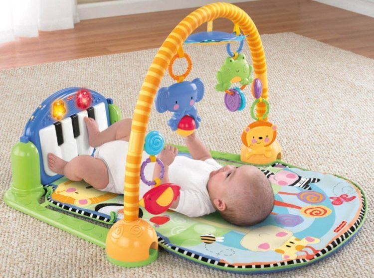 
Thảm chơi chưa thật sự cần thiết cho trẻ sơ sinh những tháng đầu

