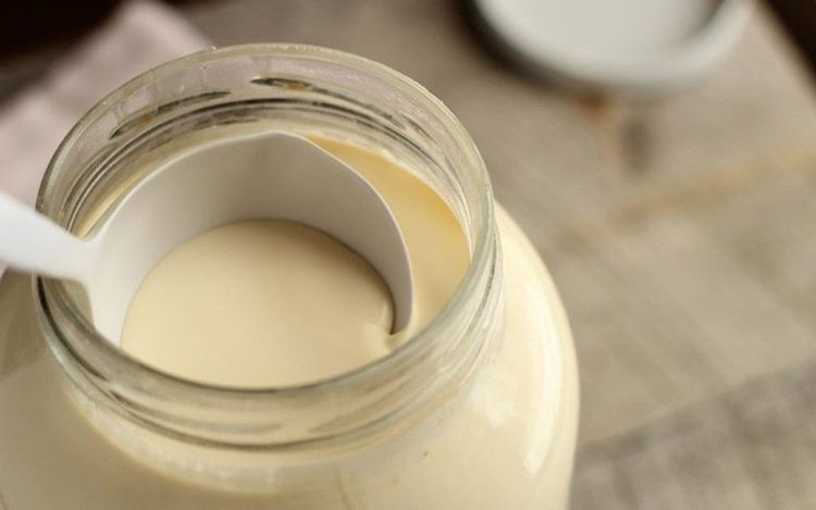 
Ngoài vấn đề bé 11 tháng nặng 9kg, cha mẹ có thể bổ sung váng sữa cho bé giai đoạn này
