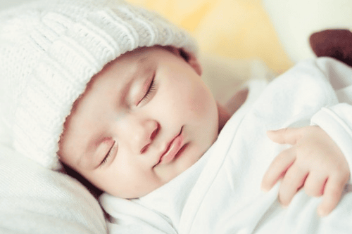 
Khi trẻ 9 tuần tuổi bắt đầu tăng cân, cơ thể của chúng trông sẽ đầy đặn hơn

