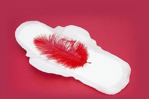 
Xác suất có thai khi quan hệ ngày đèn đỏ là không thể xác định được một cách tuyệt đối
