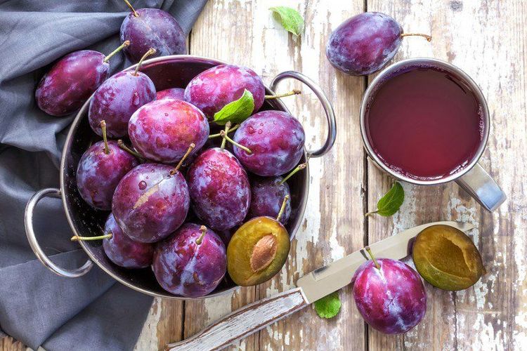 
Nước ép mận hỗ trợ điều trị táo bón trẻ sơ sinh
