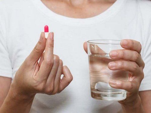 
Người bệnh viêm gan tự miễn được chỉ định một số loại thuốc giúp điều trị bệnh
