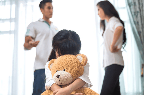 
Kh biết trẻ tự kỷ, bố mẹ không nên căng thẳng stress mà cần bình tĩnh và tự chăm sóc bản thân
