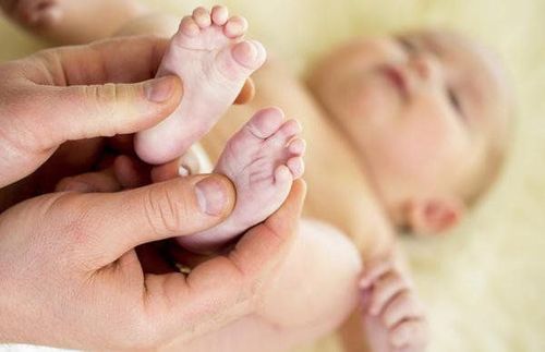 
Sàng lọc sơ sinh để phát hiện rối loạn chuyển hóa Galactose
