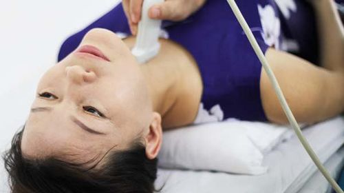 
Đốt sóng cao tần (RFA) là kỹ thuật hiện đại trong điều trị nhân tuyến giáp ác tính
