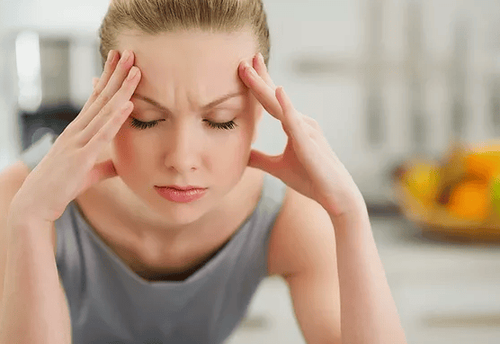 
Có thể bị rối loạn nội tiết gây đau đầu sau dùng thuốc tránh thai

