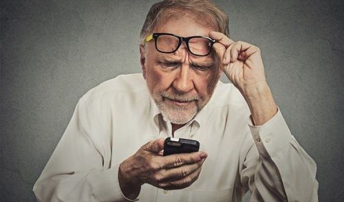 
Tổn thương đáy mắt là một tổn thương hay gặp ở người cao tuổi.
