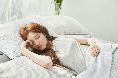 
Rong kinh là triệu chứng phổ biến của lạc nội mạc tử cung
