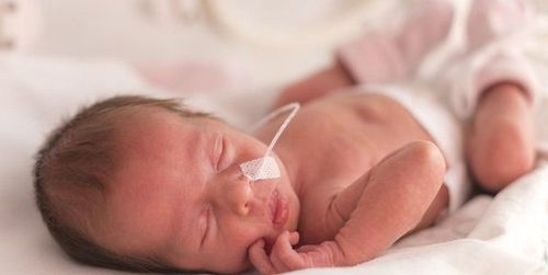 Thai nhi có nguy cơ bị các dị tật bẩm sinh hoặc tử vong.
