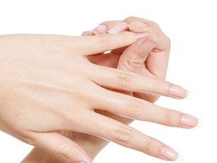 
Đau khớp ảnh hưởng nhiều đến người bị bệnh vẩy nến
