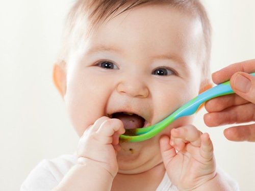 
Nguyên tắc cơ bản khi cho trẻ ăn dặm
