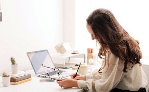 
Thay đổi môi trường làm việc để bảo vệ đôi mắt của bạn luôn khỏe mạnh
