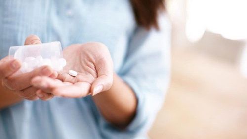 Tác dụng phụ của một số loại thuốc có thể gây trễ kinh nhưng không có thai. 