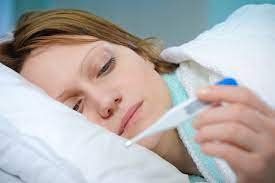
Một dấu hiệu của viêm màng não là sốt cao
