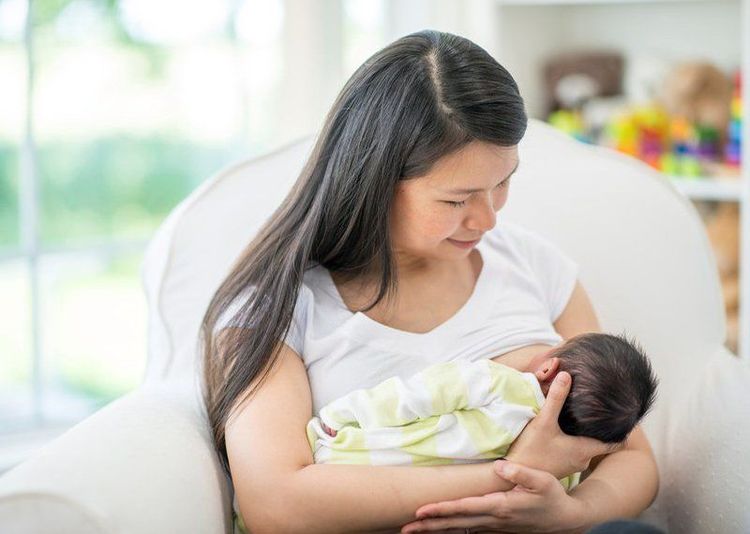 
Chọc ối giúp giảm nguy cơ lây bệnh từ mẹ sang bé
