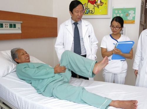 
Bệnh viện sẽ cung cấp đầy đủ vật dụng cần thiết cho bệnh nhân
