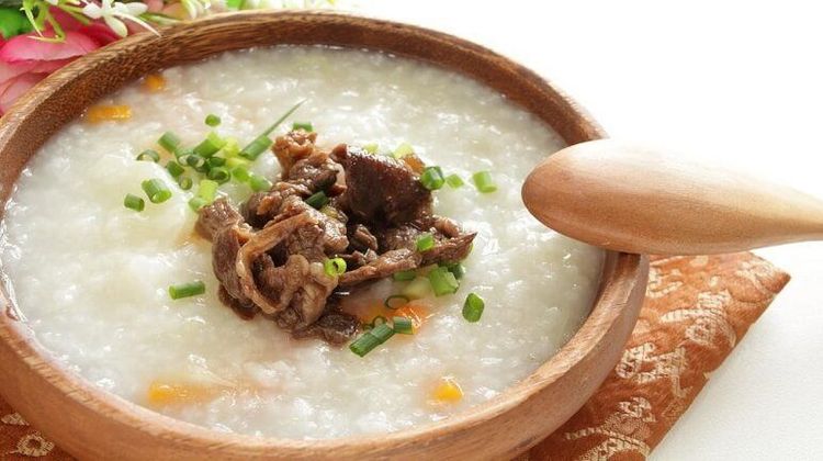 
Giải đáp trẻ bị ốm nên ăn cháo gì?
